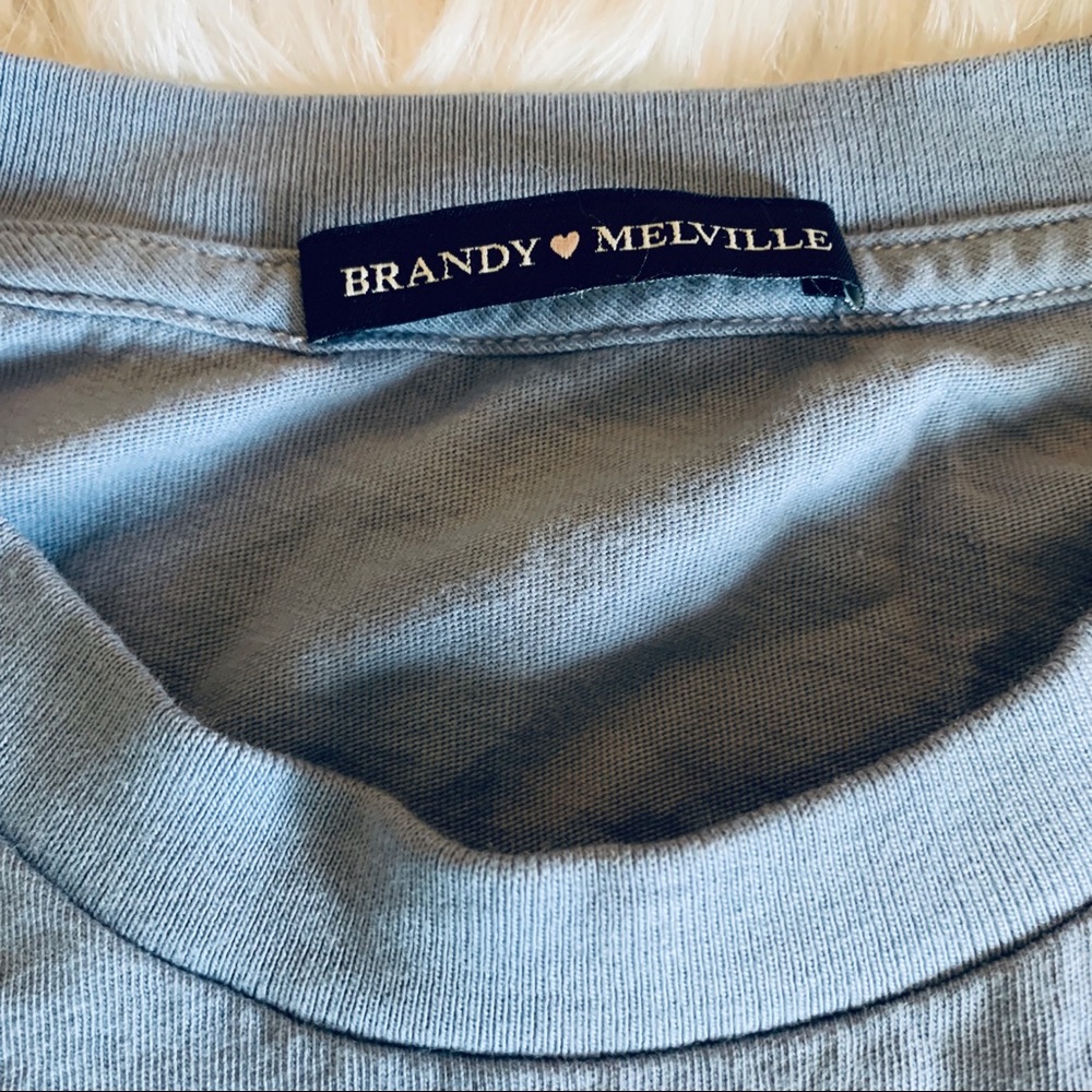 Brandy Melville one size cropped long sleeve tee - Picture 2 of 7